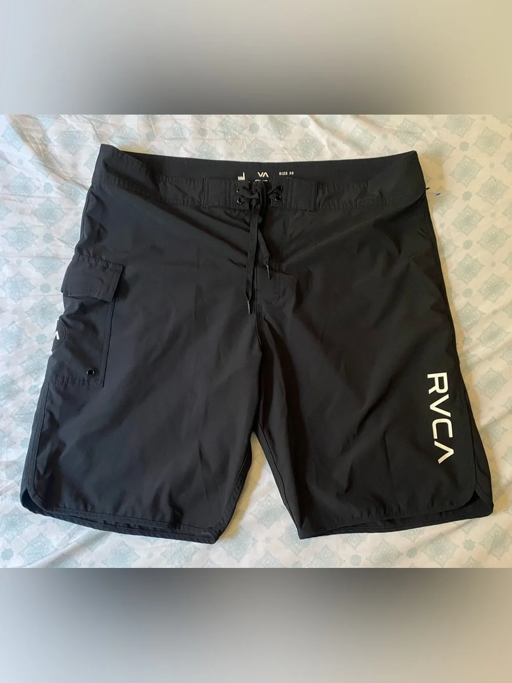 RVCA Industry Mens Board Shorts Black Size 38 Side Cargo Pocket Swim Trunks